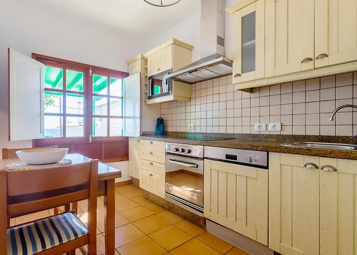 Casa Jardin بيت للعطل بلايا هوندا